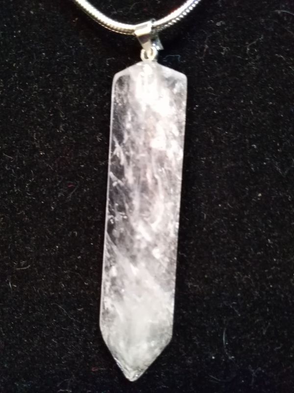 Pendentif cristal de roche