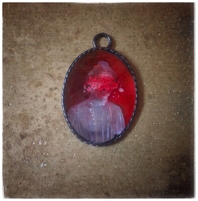 Pendant &quot;Bloody Mary&quot;
