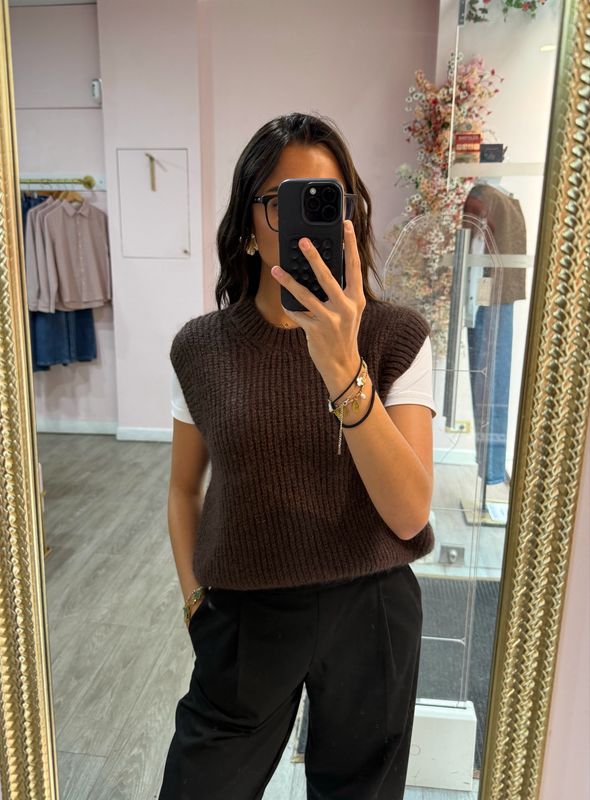 Pull Lily Marron 
