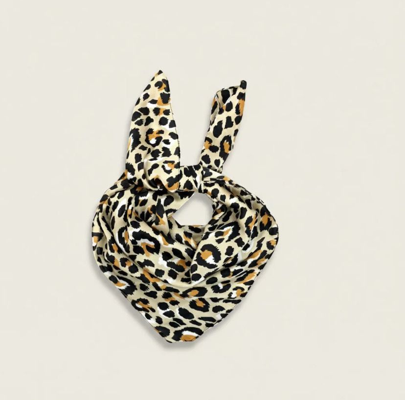 Foulard léopard 