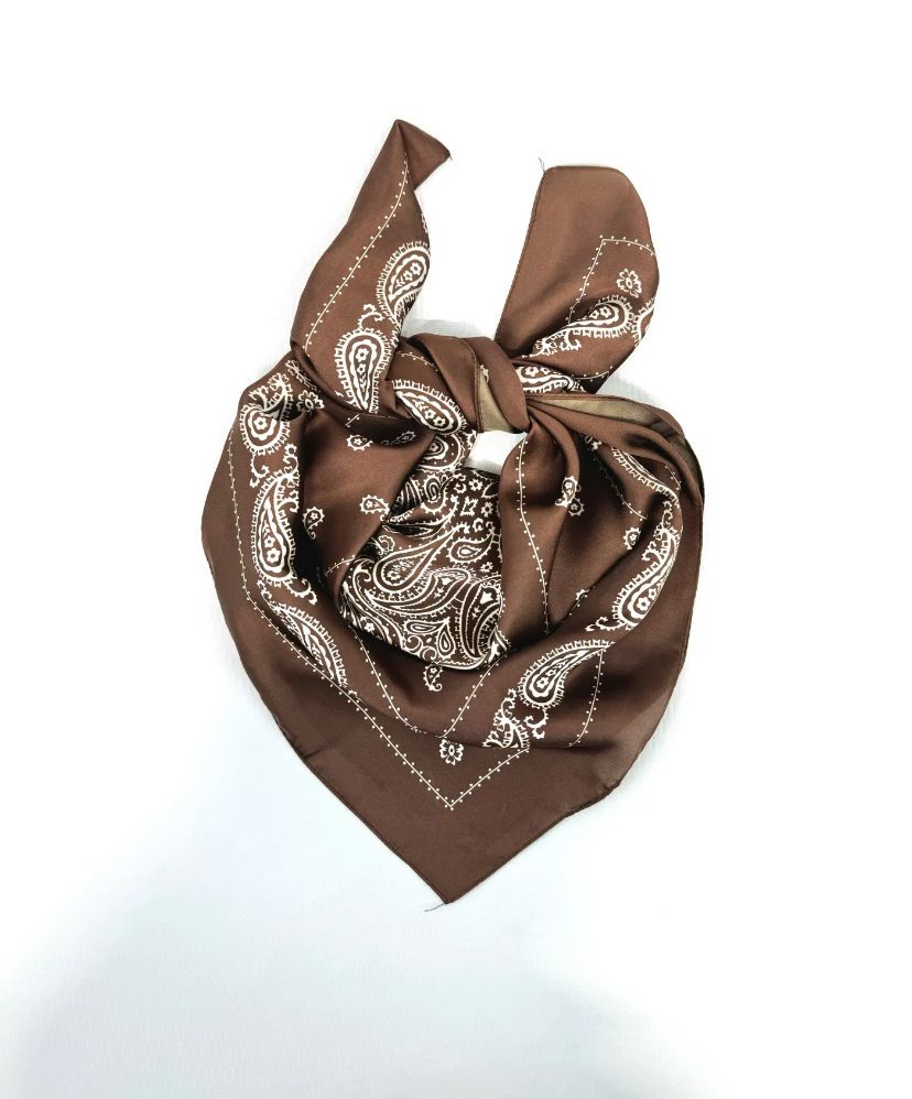 Foulard marron 