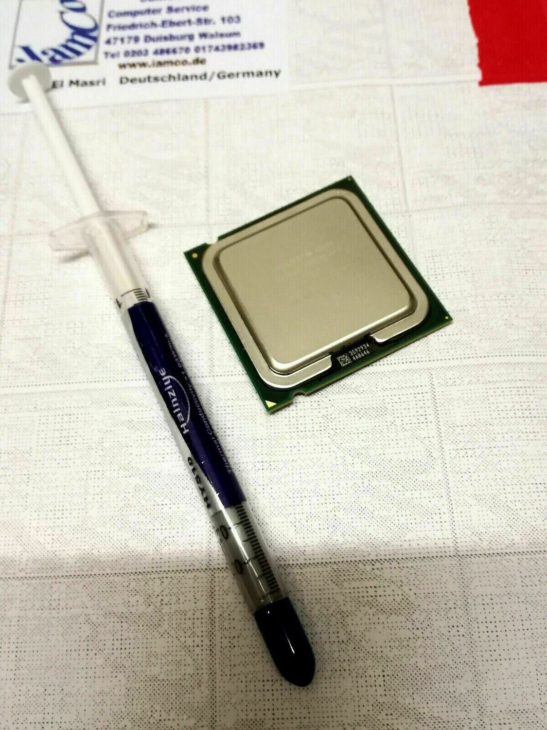 Server Prozessor / CPU Intel Xeon E5503 SLBKD 2x 2,0 GHz Sockel 1366 4MB + Wärmeleitpaste  #2040