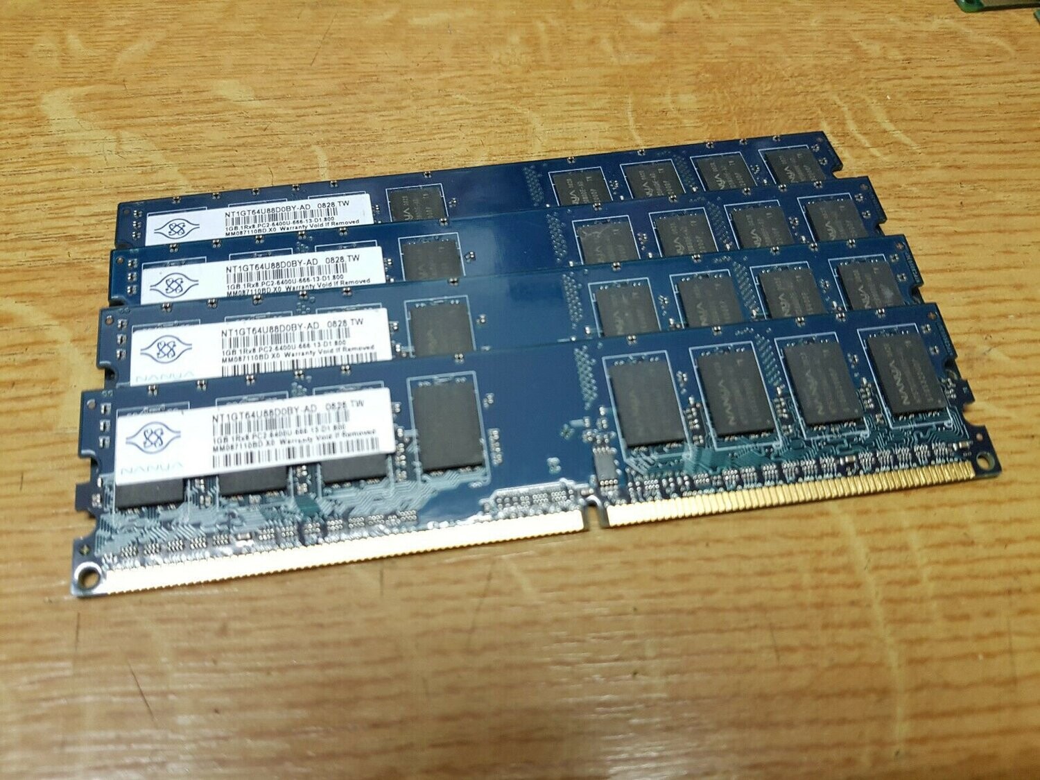 4x 1 GB PC RAM Nanya PC2-6400 DDR2 800 MHz #