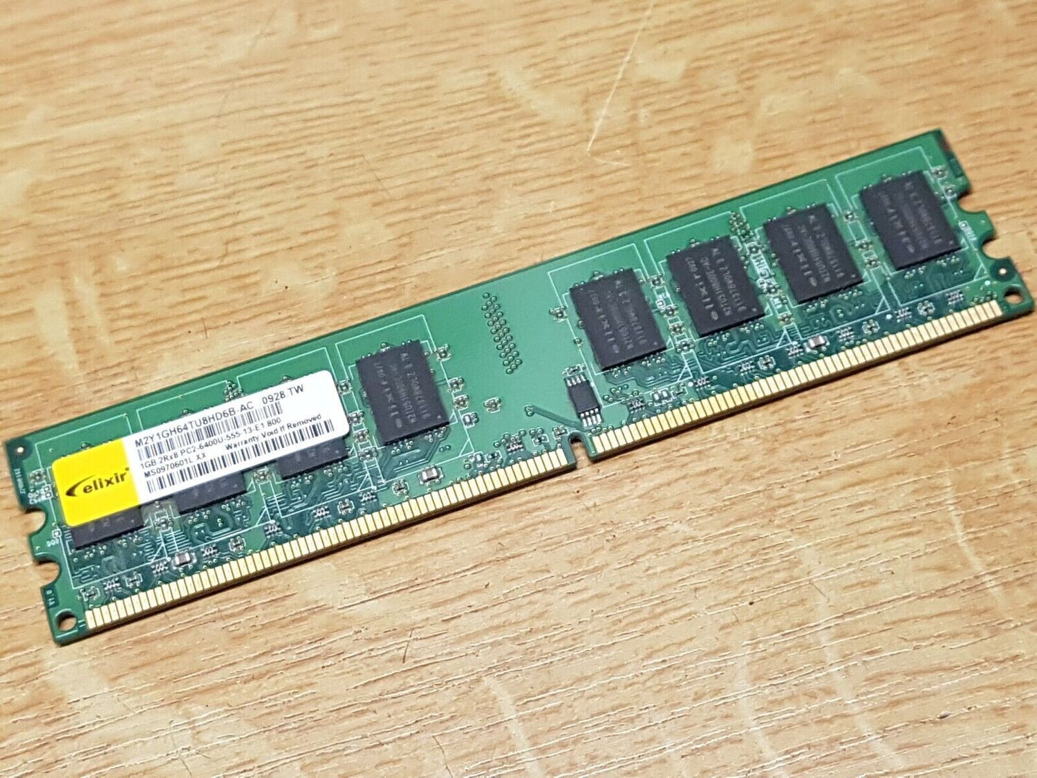 1 GB PC RAM Elixir PC2-6400U DDR2 800 MHz #4947