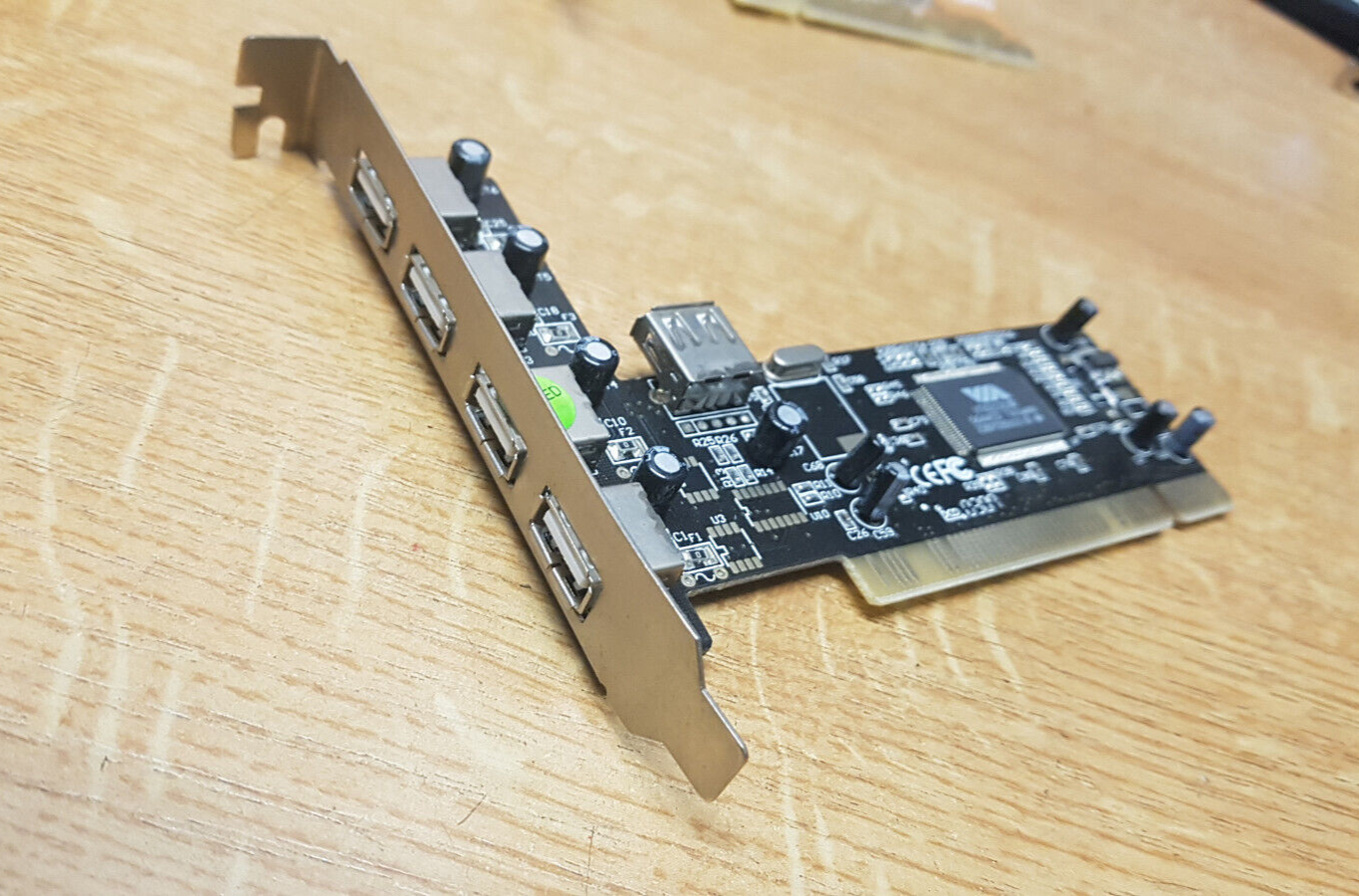 Trust / diverses USB 2.0 Karte Board PCI mit 5x USB 2.0 #5193-4