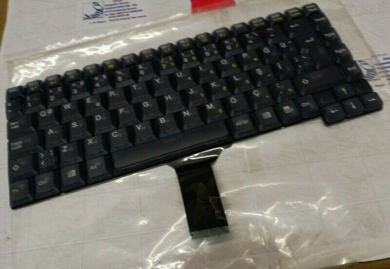 Tastatur K982646G1 / AELJ1FXA011 Türkisch Fujitsu-Siemens Amilo M 6500    #2652
