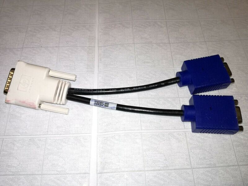 Y-Adapter HP BIZLink 338285-008 DMS-59 Ausgangsanschluss an 2x VGA-Anschlüssen #0225