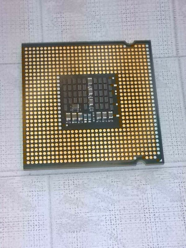 Prozessor CPU AMD Athlon II X2 215 ADX2150CK22GQ 2x 2,7 GHz So. AM2+/AM3 #5163_4 Prozessor CPU AMD Athlon II X2 215 ADX2150CK22GQ 2x 2,7 GHz So. AM2+/AM3 #5163_4