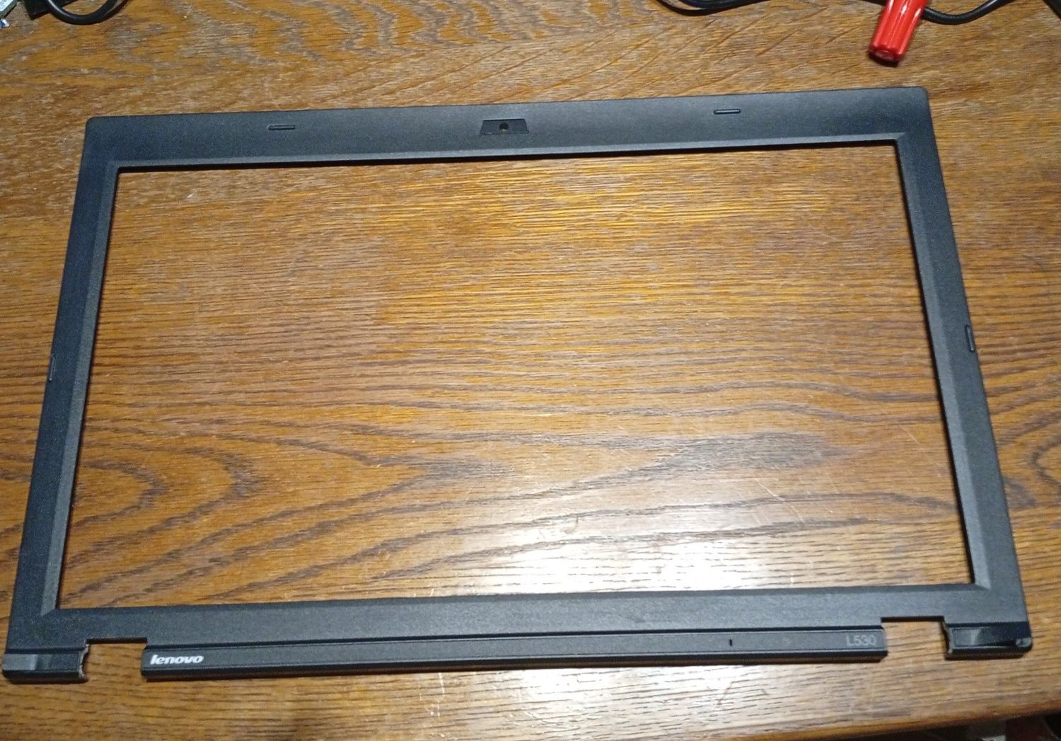 Original Display-Rahmen _ Abdeckung Lenovo ThinkPad L530 01 #6770