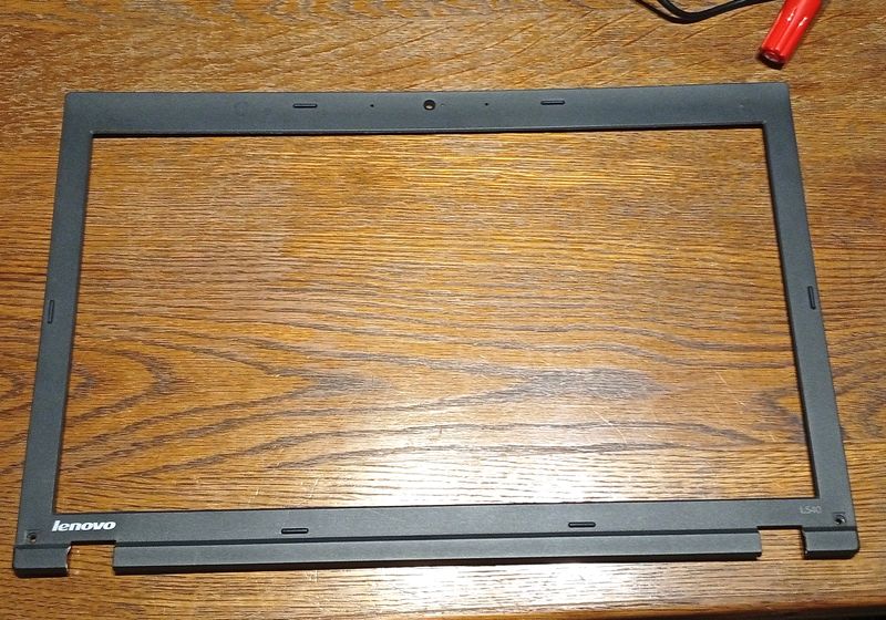 Original Display-Rahmen / Abdeckung Lenovo ThinkPad L540 #6216_6770