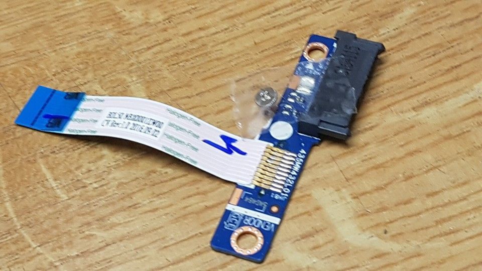 SATA Adapter für DVD-Laufwerk Drive inkl. Kabel zum Mainboard HP TPN -C126 #5090