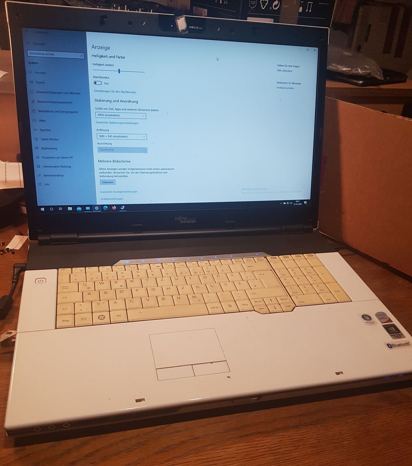 18 18" FS Amilo Xi 3650 Intel C2D T6400 8GB RAM 500GB FP 1680x945 WLAN W10 #5356