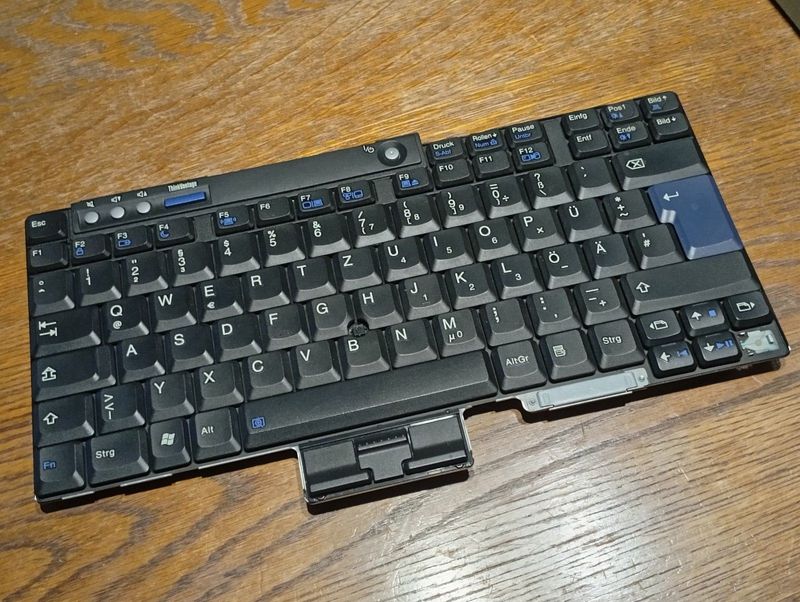 Lesen! Lenovo Thinkpad T500 T400.. Keyboard QWERTZ FRU 42T3946 DEFEKT #6206