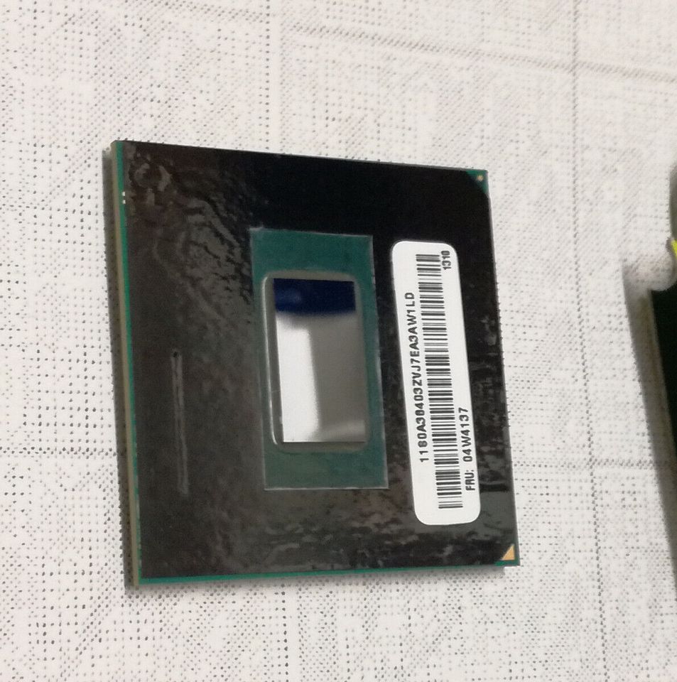 Mobile CPU Intel Core i5-3320M 2,6 GHz Lenovo T430/530.. FRU 04W4137 #5273_4x Mobile CPU Intel Core i5-3320M 2,6 GHz Lenovo T430/530.. FRU 04W4137 #5273_4x