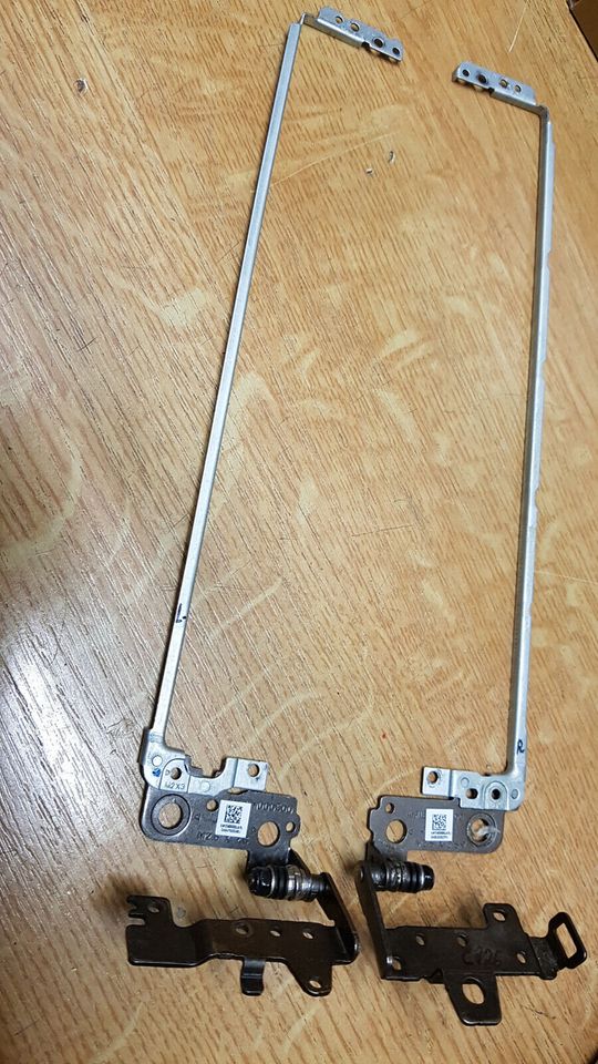 Scharniere Rechts + LINKS fürs Notebook HP TPN - C126 #5103