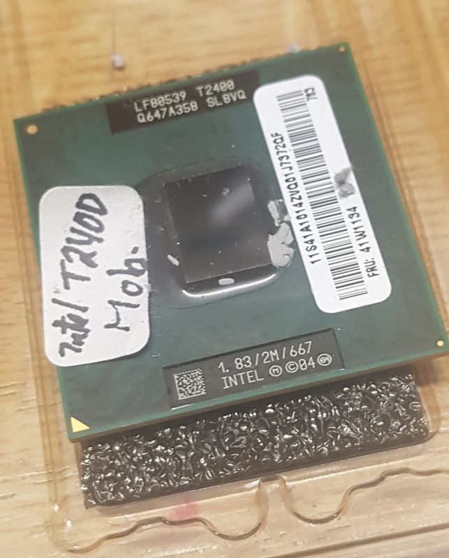 Mobile CPU Intel Core Duo T2400 1,83 GHz SL8VQ 667MHz Sockel M FRU 41W1134 # Mobile CPU Intel Core Duo T2400 1,83 GHz SL8VQ 667MHz Sockel M FRU 41W1134 #