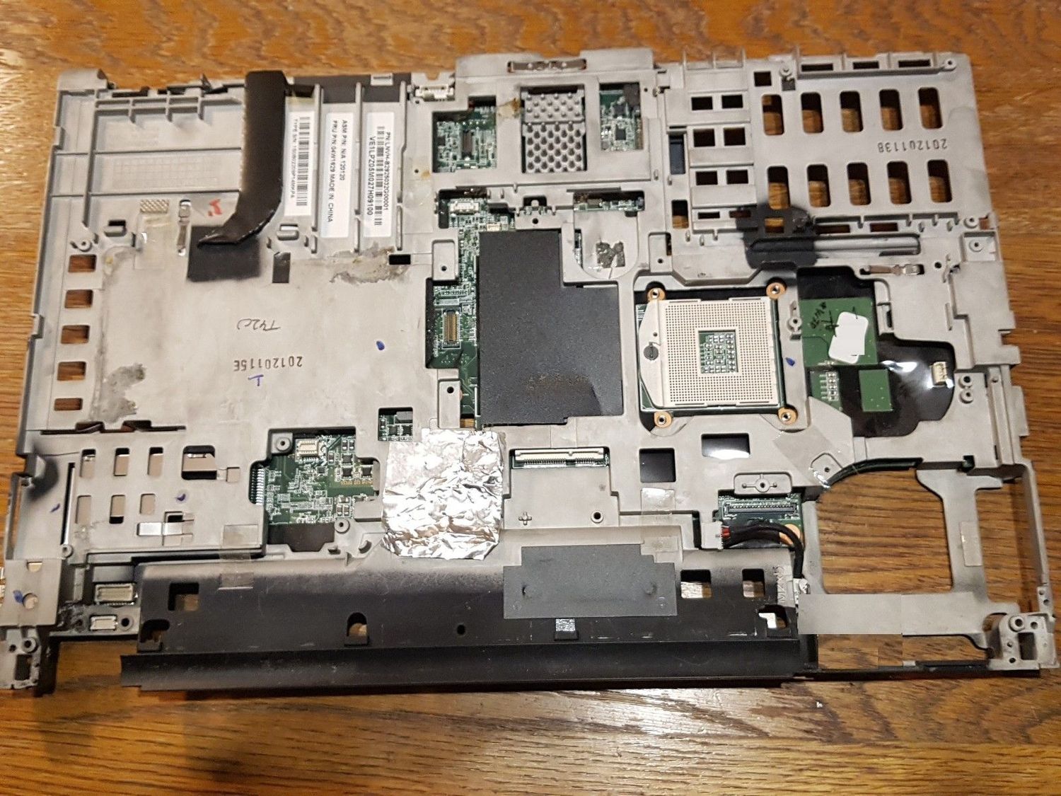 Mainboard Lenovo Thinkpad T420 incl. Mittelteil #5374 Mainboard Lenovo Thinkpad T420 incl. Mittelteil #5374