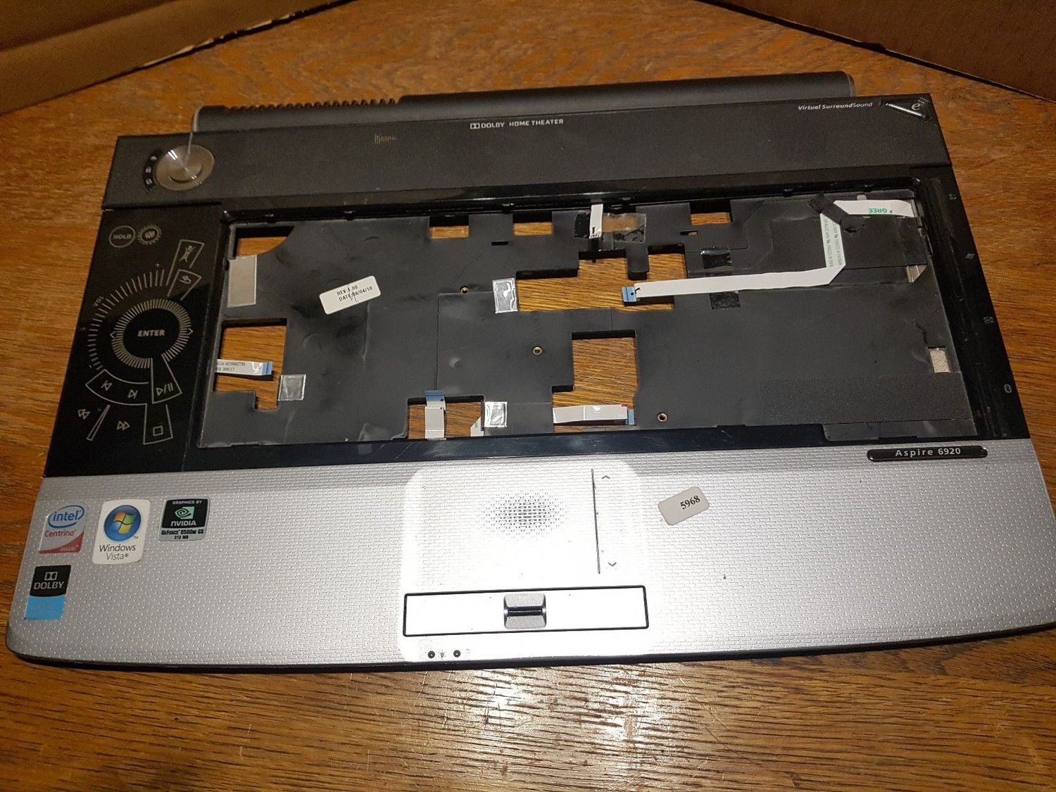 Acer Aspire 6920G Gehäuse Oberschale m. TouchPad FPr Leiste Ein/Ausschalter#5973 Acer Aspire 6920G Gehäuse Oberschale m. TouchPad FPr Leiste Ein/Ausschalter#5973