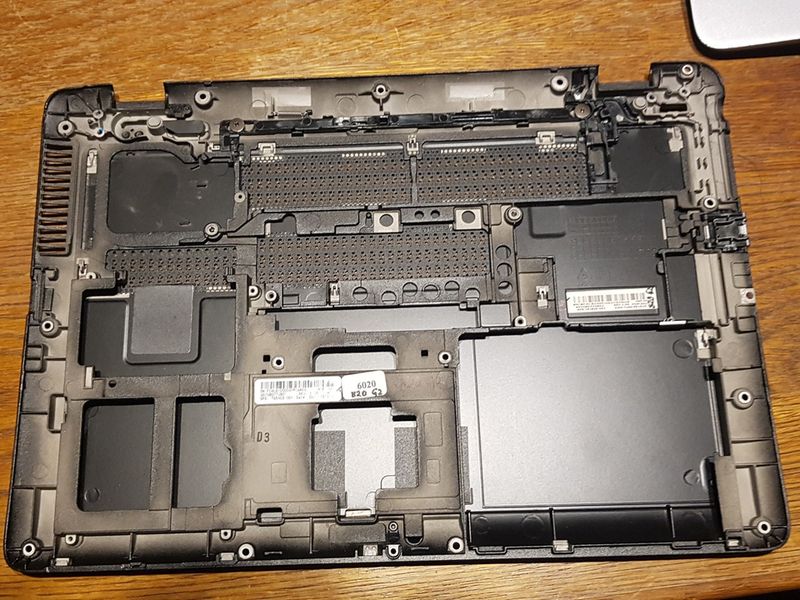 HP Elitebook 820 G2 Gehäuse-Unterschale incl Abdeckung #6020 HP Elitebook 820 G2 Gehäuse-Unterschale incl Abdeckung #6020