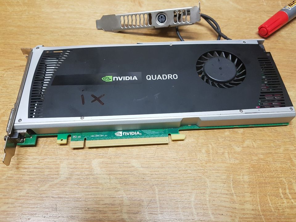 Original Grafik-Lüfter nVidia Quadro 4000, Karte = DEFEKT wird mitgeliefert # Original Grafik-Lüfter nVidia Quadro 4000, Karte = DEFEKT wird mitgeliefert #