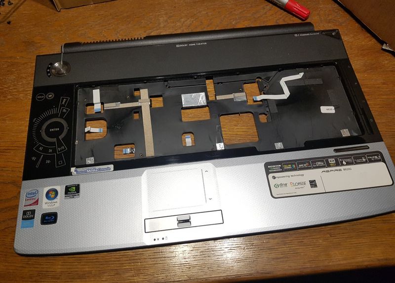 Acer Aspire 8920G Gehäuse Oberschale m. TouchPad FPr Leiste Ein/Ausschalter#6035 Acer Aspire 8920G Gehäuse Oberschale m. TouchPad FPr Leiste Ein/Ausschalter#6035