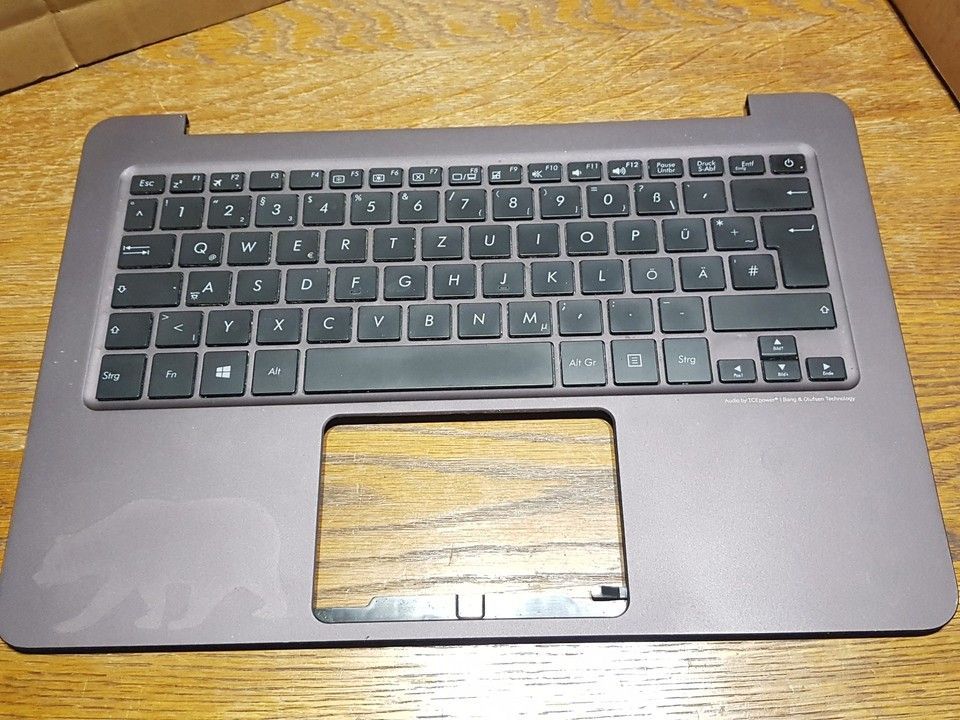 Original ASUS Zenbook UX305F -Oberschale inkl. Tastaur+ Boxen #5994
