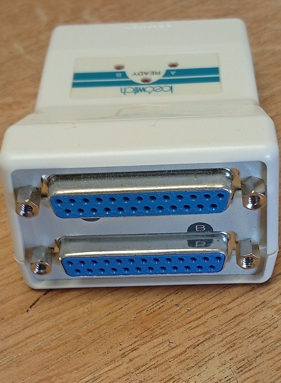 Digitus Compact Auto Switch 2x PCs an 1x Drucker 25 pol D-SUB Female #010X Digitus Compact Auto Switch 2x PCs an 1x Drucker 25 pol D-SUB Female #010X