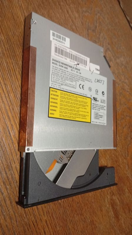 LiteOn SOSW-833S DVD/CD RW - Laufwerk ATAPI/IDE SLIM 12,5mm for u.a. UniWill L71II3 #7984 LiteOn SOSW-833S DVD/CD RW - Laufwerk ATAPI/IDE SLIM 12,5mm for u.a. UniWill L71II3 #7984