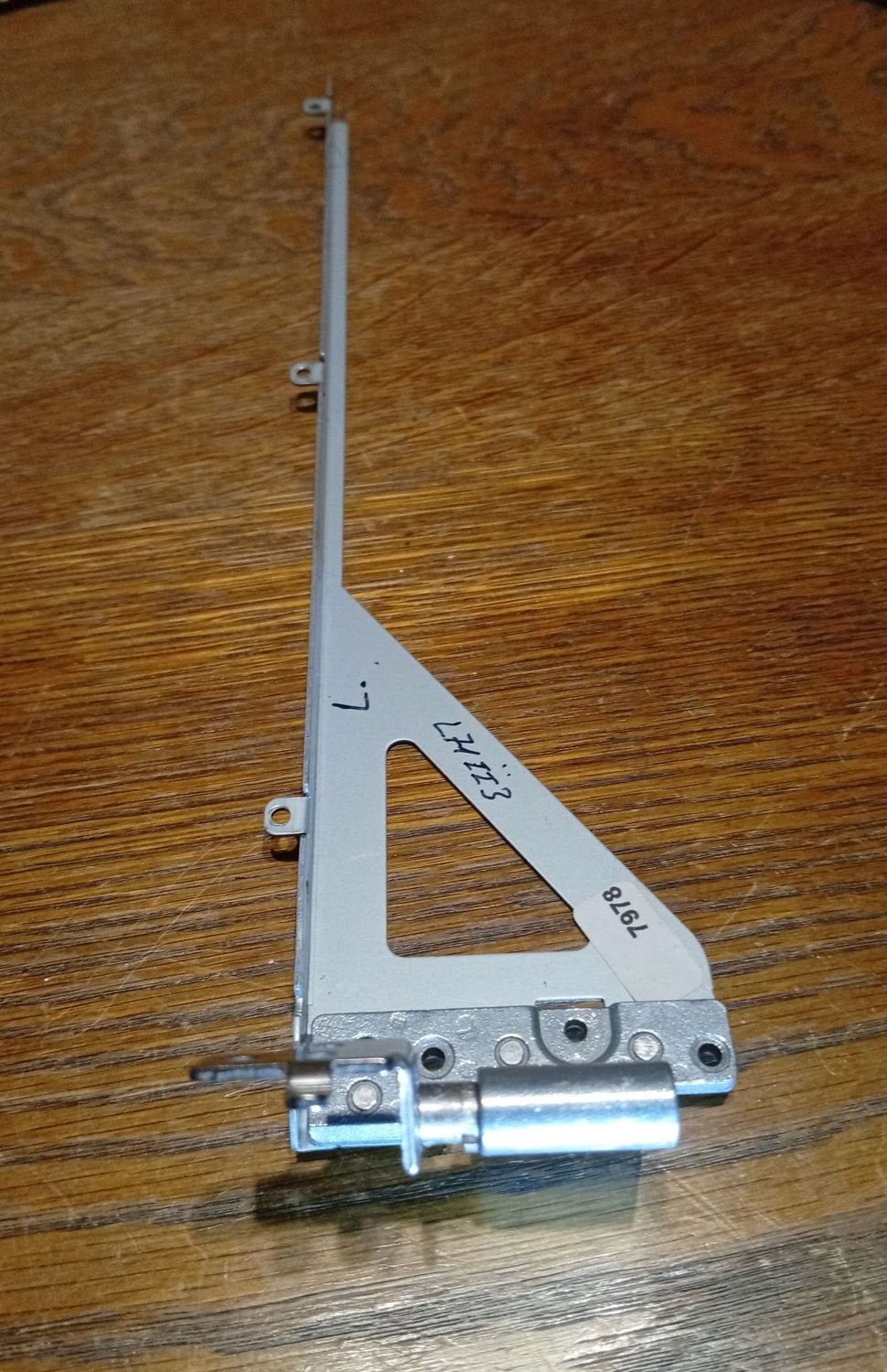 Scharnier LINKS fürs Notebook   UniWill  L71II3  #7978