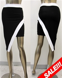 E-Caress Asym Slit Skirt BLACK/WHITE