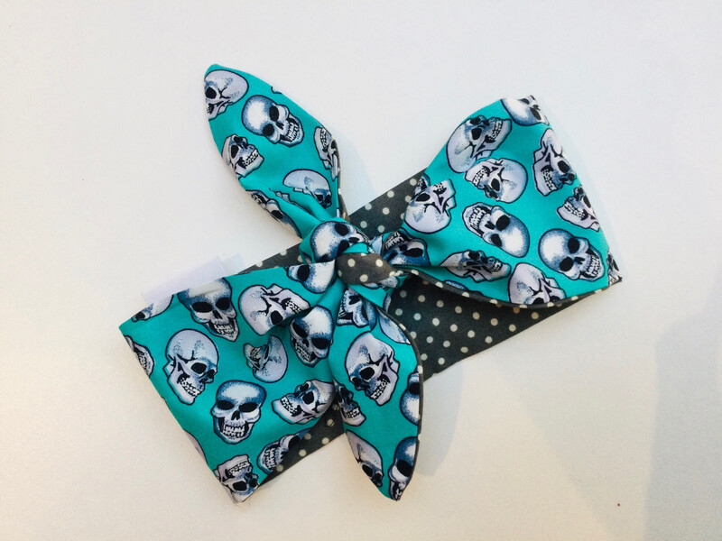 Turquoise Skull With Grey polka Baby Bebop