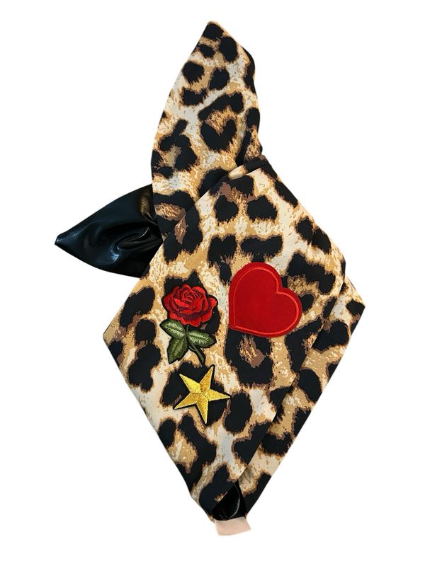 Leo Rose / Heart Badge Wired Hairband