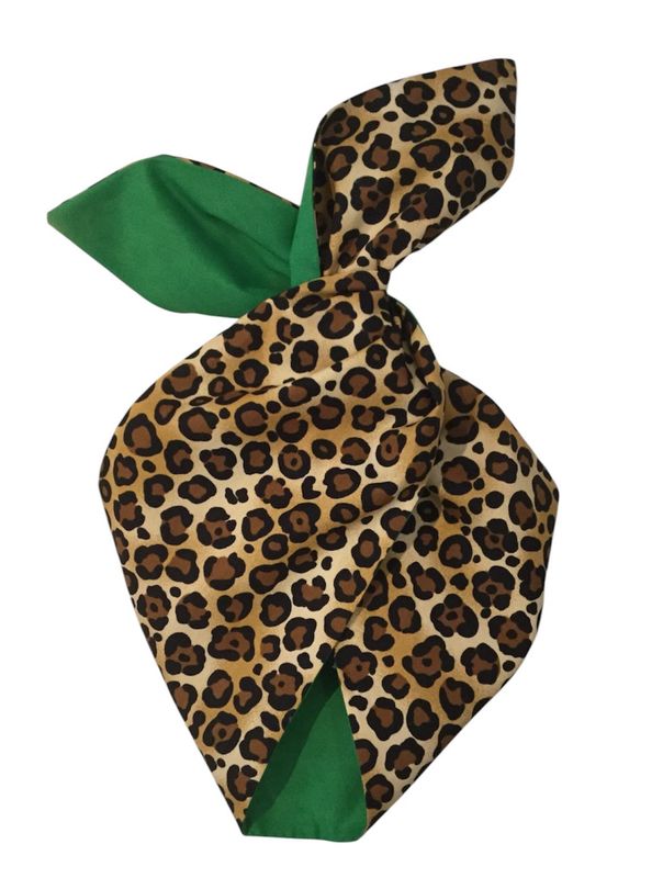 Leopard with green reverse wired hairband 