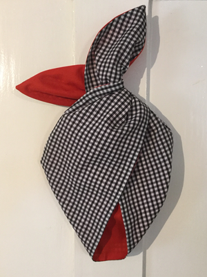 Black gingham ( mini gingham ) with red wired hairband 