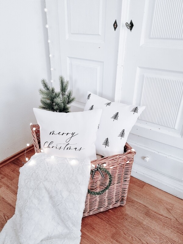 KISSEN 2er SET "MERRY CHRISTMAS" & "TANNENBÄUME"