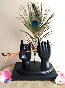DIVINE HANDS WITH FLUTE