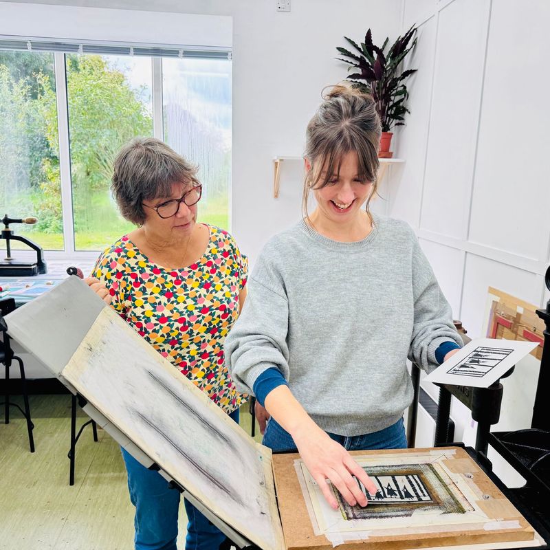 Linocut Beginners November Evening Course In-person in Rowde, Devizes, Wiltshire