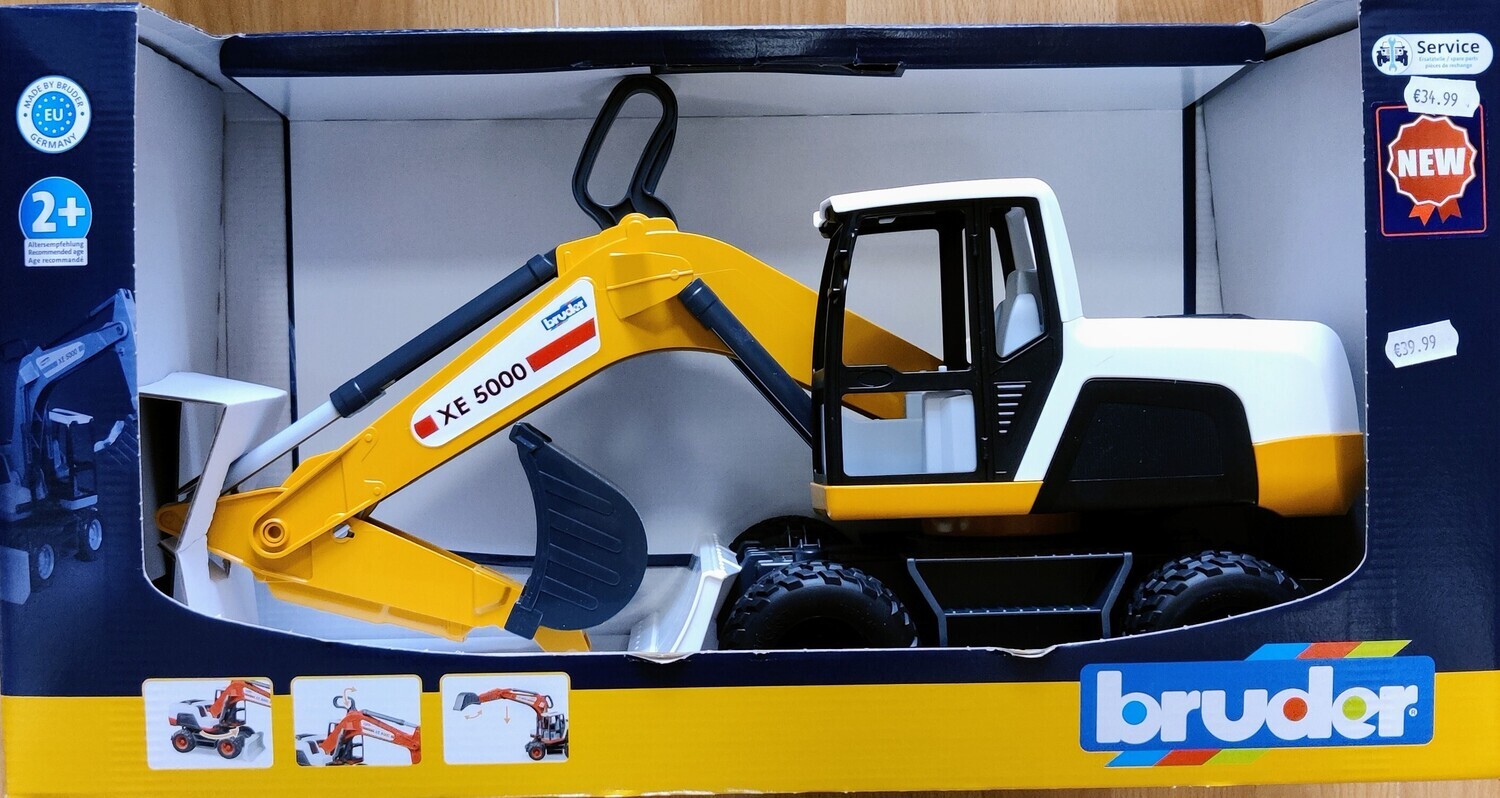 Bruder 03413 XE 5000 Excavator – 1:16 Scale Construction Vehicle

