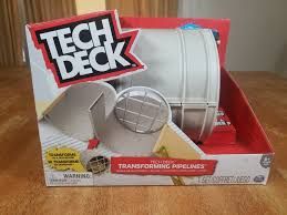Tech Deck Transforming Pipelines Skate Park