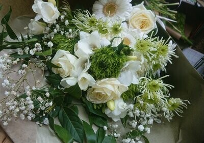 Bouquet blanc du fleuriste