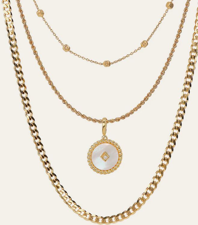 Etrusca Collana Multifilo con Pendente Tondo in Madreperla Bianca Etrusca Collana Multifilo con Pendente Tondo in Madreperla Bianca