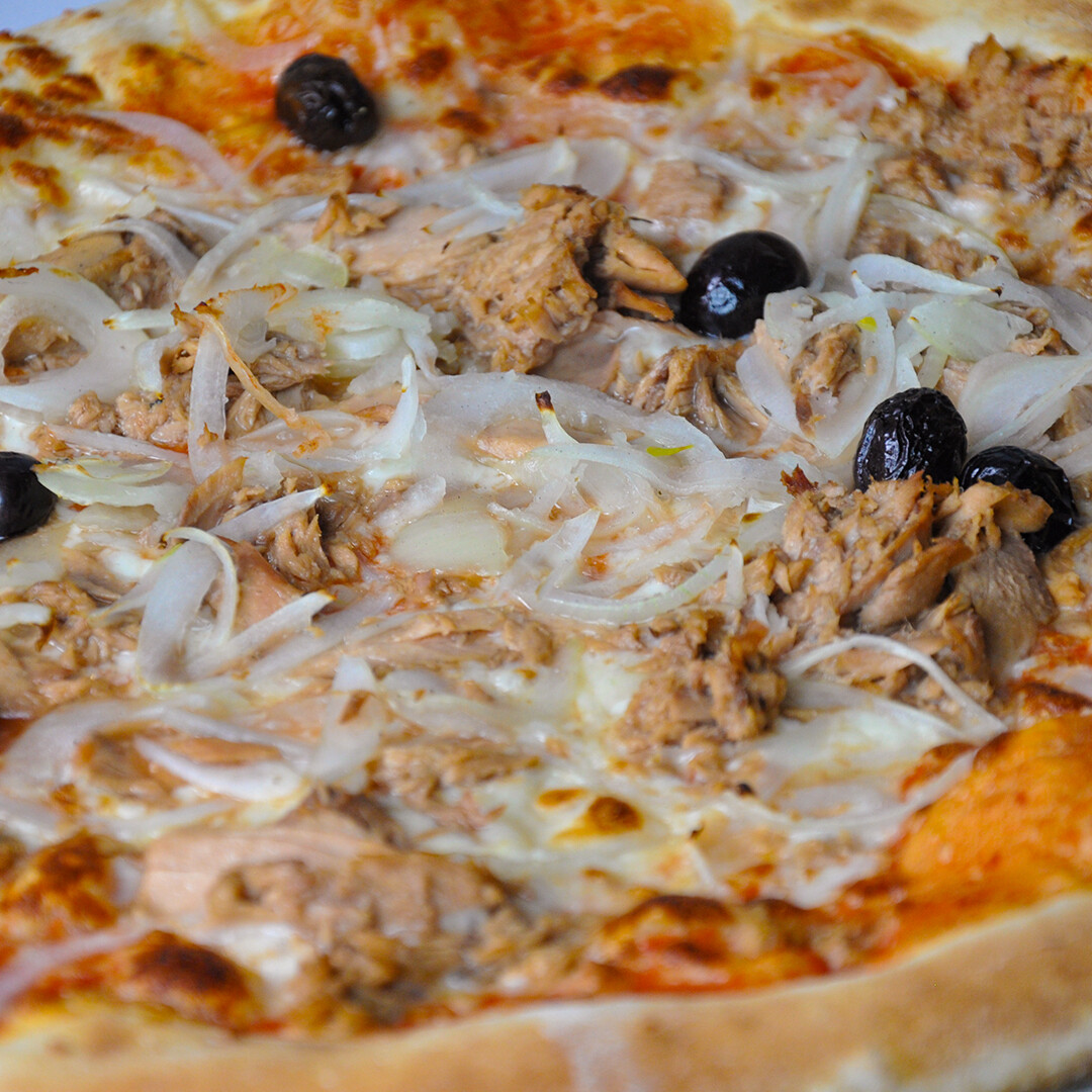 Pizza Tonno