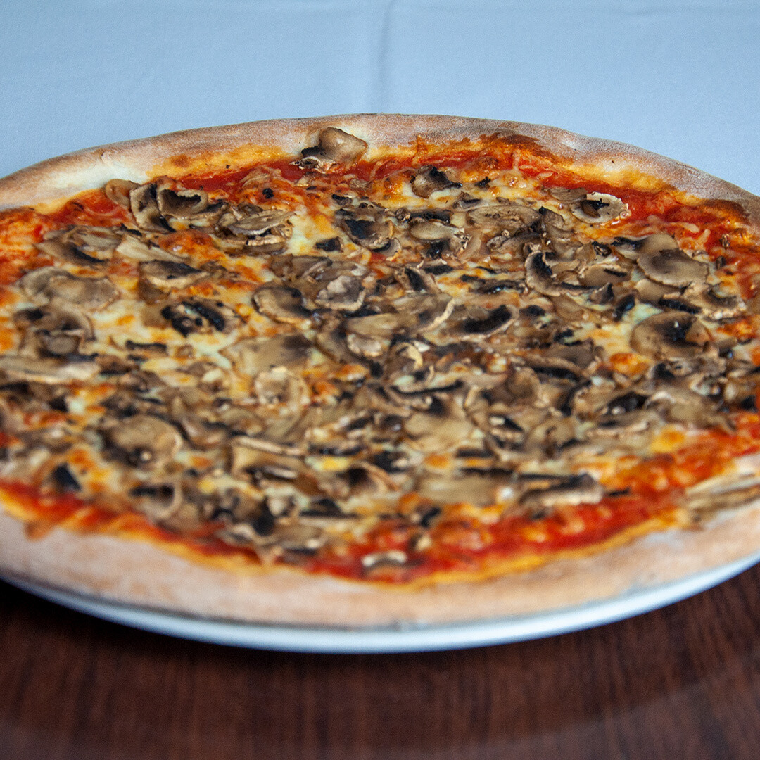 Pizza Funghi