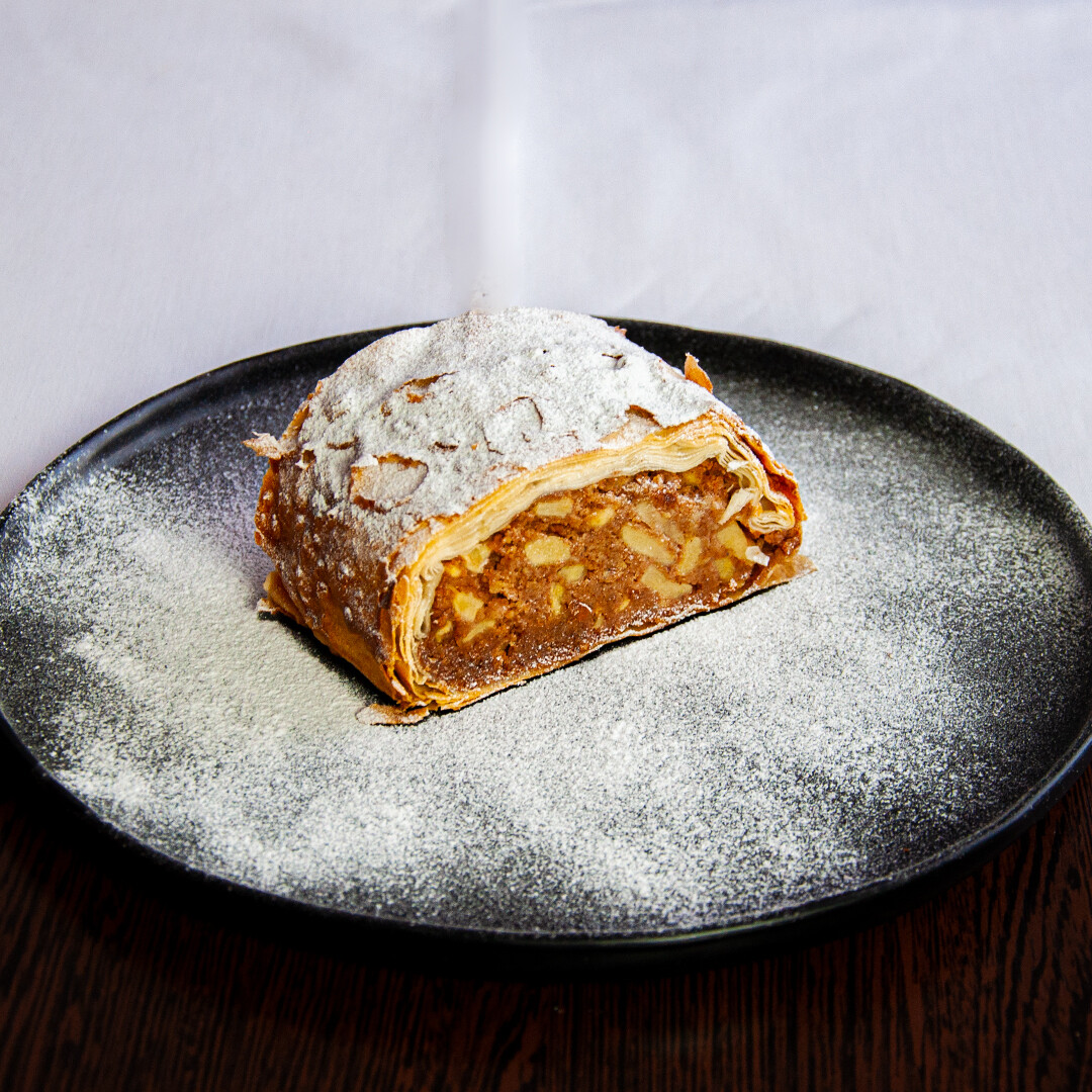 Warmer Apfelstrudel
