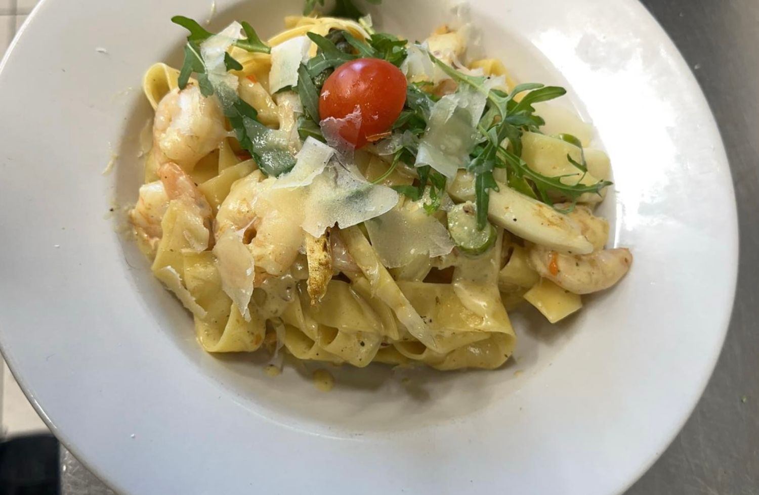 Pappardelle mit Garnelen und Spargel