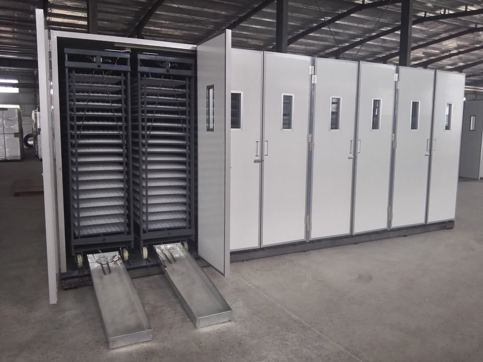 ​OVERVOXT HATCHERY MODULE – BROILER. INCUBADORA CONTENERIZADA ISO CON CONTROL CLIMÁTICO EXTREMO + AUTOMATIZACIÓN. 40"