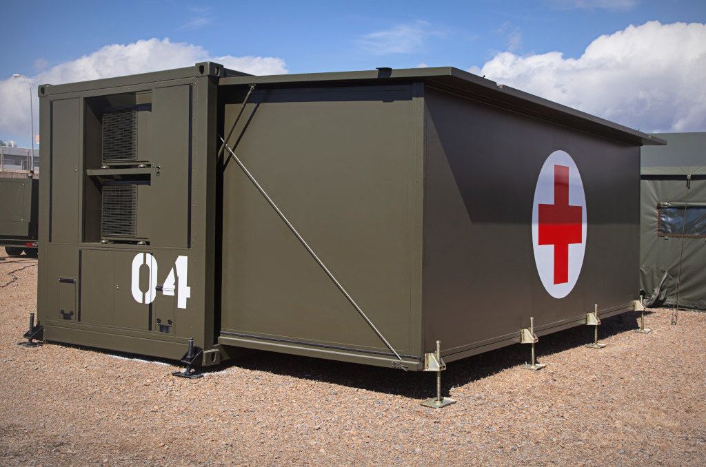 THE OVERVOXT MEDIFORT™ DEPLOYABLE HOSPITAL SYSTEM. HOSPITALES CONTENERIZADOS 40’ – LLAVE EN MANO, MODULARES Y AMPLIABLES THE OVERVOXT MEDIFORT™ DEPLOYABLE HOSPITAL SYSTEM. HOSPITALES CONTENERIZADOS 40’ – LLAVE EN MANO, MODULARES Y AMPLIABLES