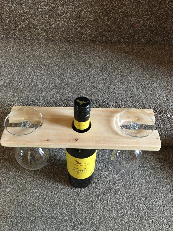 Wine bottle butler
