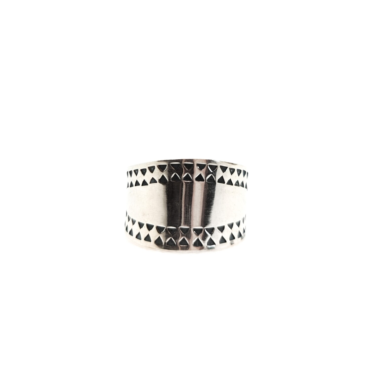 Stamped ring, small