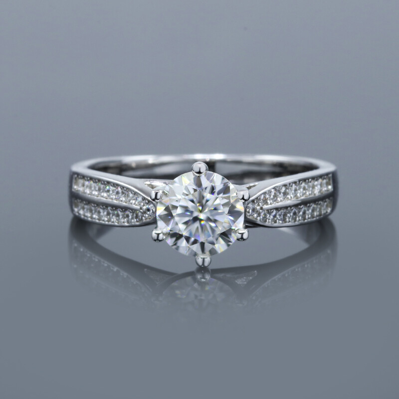 Elegant Real Moissanite Ring with GRA Certficate